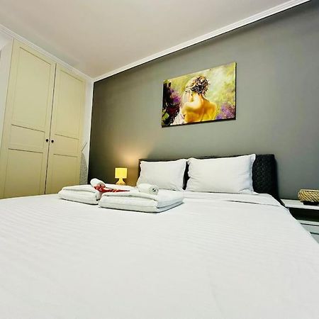 Zen Central Studio Bukarest Eksteriør billede